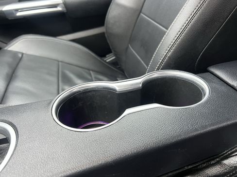 Used 2021 Ford Mustang Premium image 30