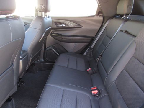 Used 2023 Chevrolet TrailBlazer RS w/ Sun and Liftgate Package AWD/4WD image 15