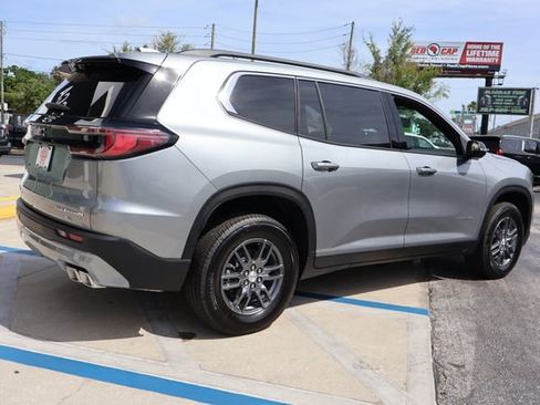 New 2026 GMC Acadia Elevation FWD image 9