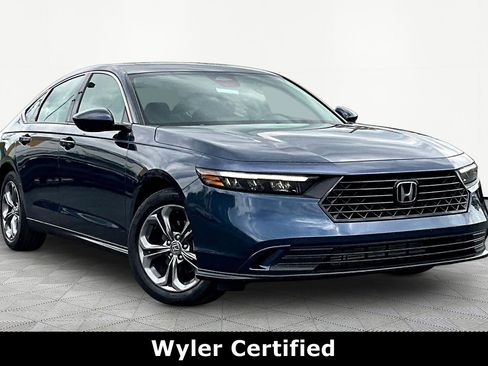 Used 2024 Honda Accord EX image 3