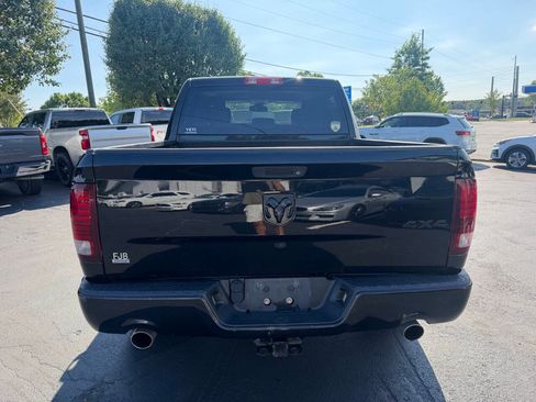 Used 2015 RAM 1500 Express AWD/4WD image 5