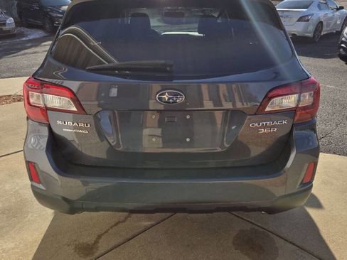Used 2016 Subaru Outback 3.6R Limited image 4
