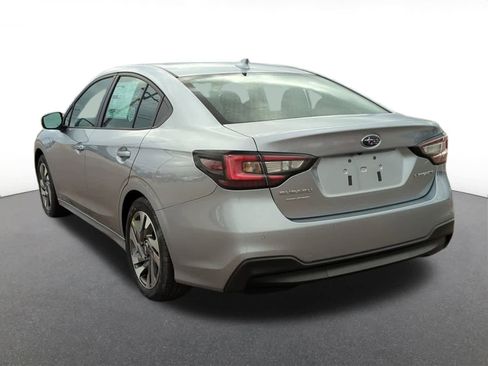 Used 2023 Subaru Legacy Limited image 4