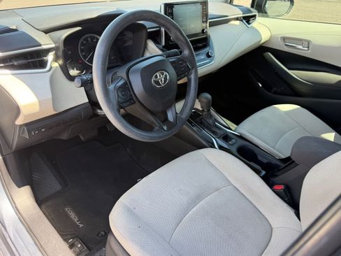Used 2021 Toyota Corolla LE w/ Carpet Mat Package (TMS) FWD image 13