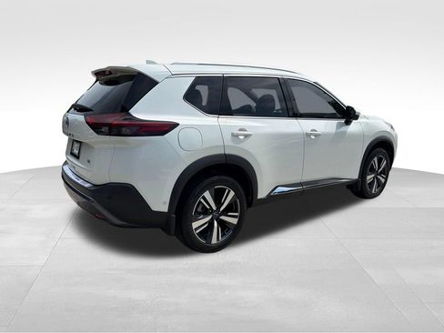 Used 2023 Nissan Rogue SL w/ SL Premium Package FWD image 8