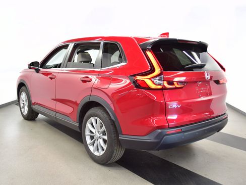 Used 2025 Honda CR-V EX image 5