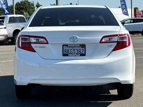 Used 2012 Toyota Camry LE FWD image 5
