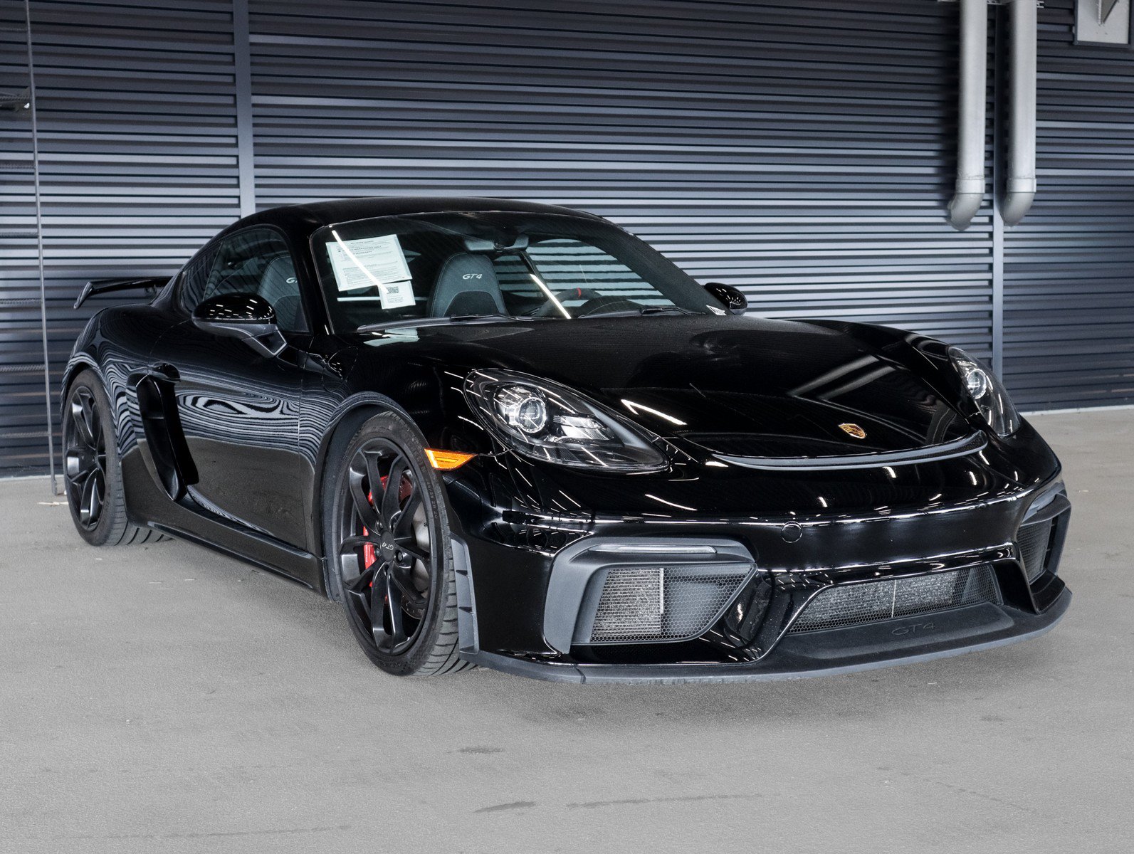 Used 2021 Porsche 718 Cayman GT4 RWD image 6