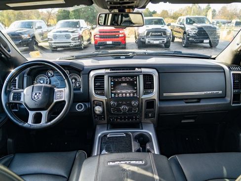 Used 2017 RAM 1500 Limited image 19