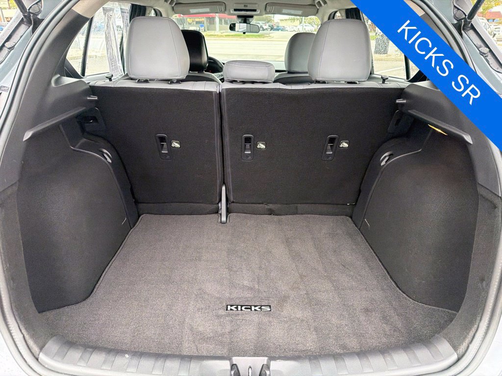 Used 2023 Nissan Kicks SR w/ SR Premium Package FWD image 26