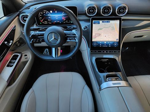 Certified 2026 Mercedes-Benz CLE 300 4MATIC Cabriolet image 24