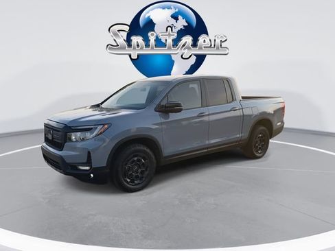 Used 2025 Honda Ridgeline TrailSport+ image 4