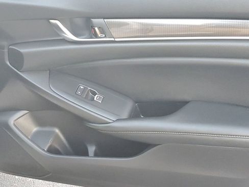 Used 2021 Honda Accord Sport image 43