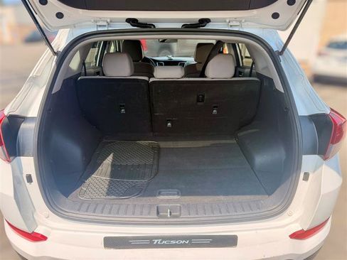 Used 2018 Hyundai Tucson SEL AWD/4WD image 7