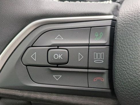 New 2025 Jeep Grand Cherokee L Limited w/ Black Appearance Package image 26