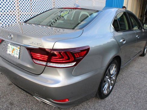 Used 2017 Lexus LS 460 image 4