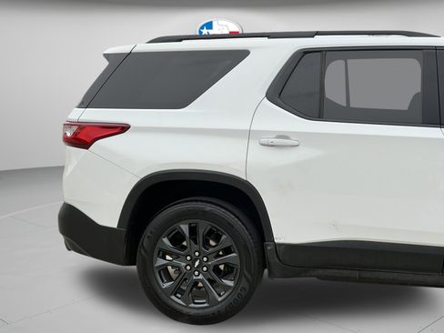Used 2019 Chevrolet Traverse RS w/ LPO, Cargo Package FWD image 31
