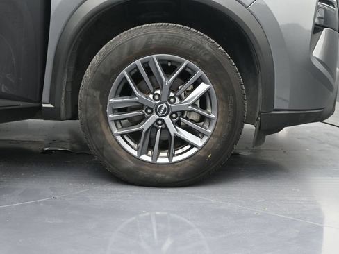 Used 2024 Nissan Rogue S AWD/4WD image 34