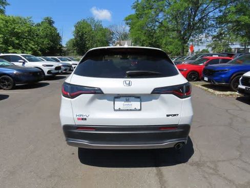 Used 2023 Honda HR-V Sport image 5