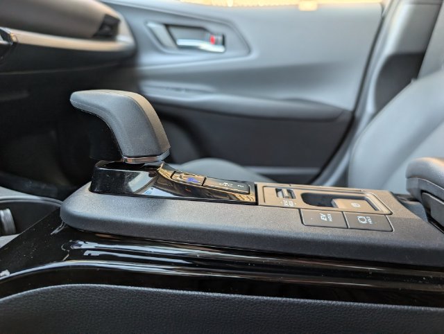 Used 2024 Toyota Prius XLE FWD image 19