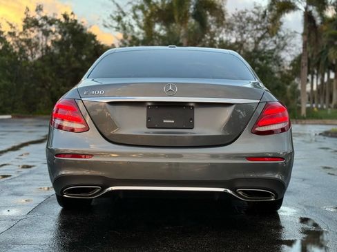 Used 2018 Mercedes-Benz E 300 image 7