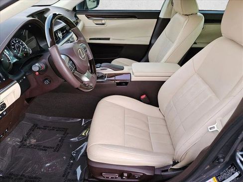 Used 2018 Lexus ES 350 image 17