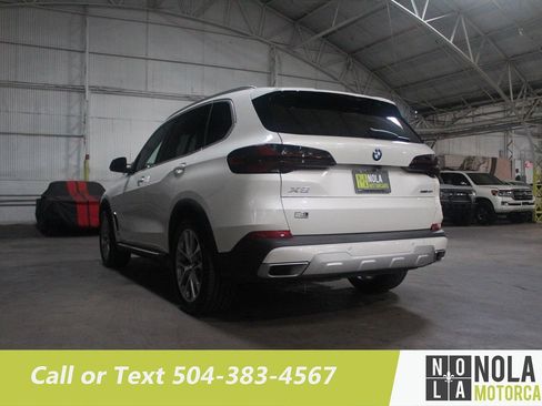 Used 2026 BMW X5 sDrive40i RWD image 16