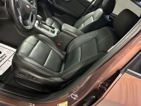 Used 2023 Chevrolet Blazer LT image 12