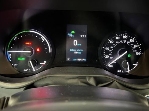 Used 2021 Toyota Sienna XSE AWD/4WD image 16