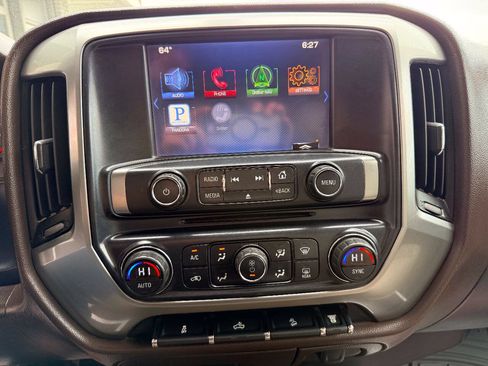 Used 2015 Chevrolet Silverado 2500 LT w/ LT Convenience Package AWD/4WD image 28