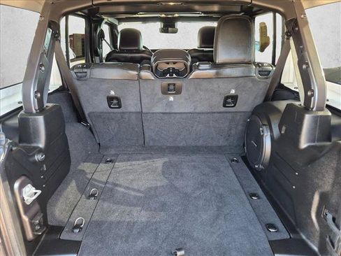 Used 2021 Jeep Wrangler Unlimited Rubicon w/ Dual Top Group AWD/4WD image 20