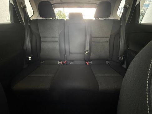 Used 2026 Nissan Rogue SV FWD image 40