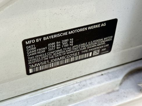 Used 2021 BMW 330i Sedan w/ Convenience Package RWD image 7