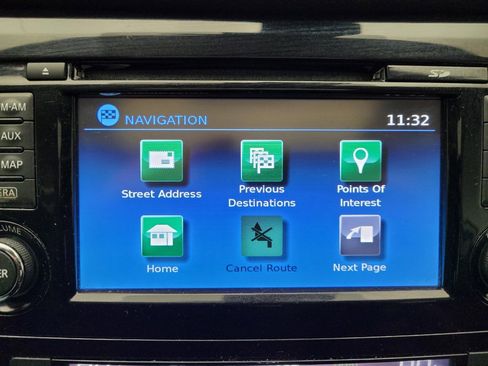 Used 2017 Nissan Rogue Sport SL w/ SL Premium Package image 25