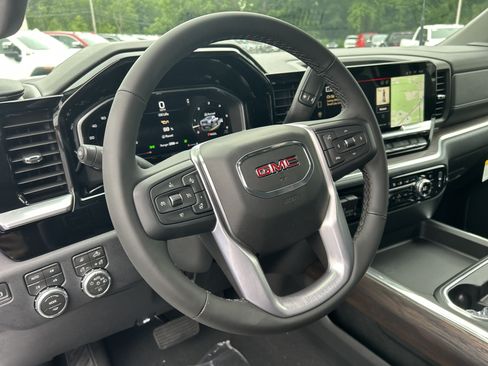 New 2026 GMC Sierra 2500 SLT w/ SLT Premium Package AWD/4WD image 24
