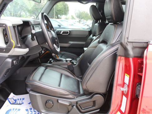 Used 2021 Ford Bronco Badlands w/ Sasquatch Package image 27