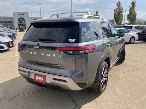 Used 2024 Nissan Pathfinder Platinum w/ Cargo Package image 6