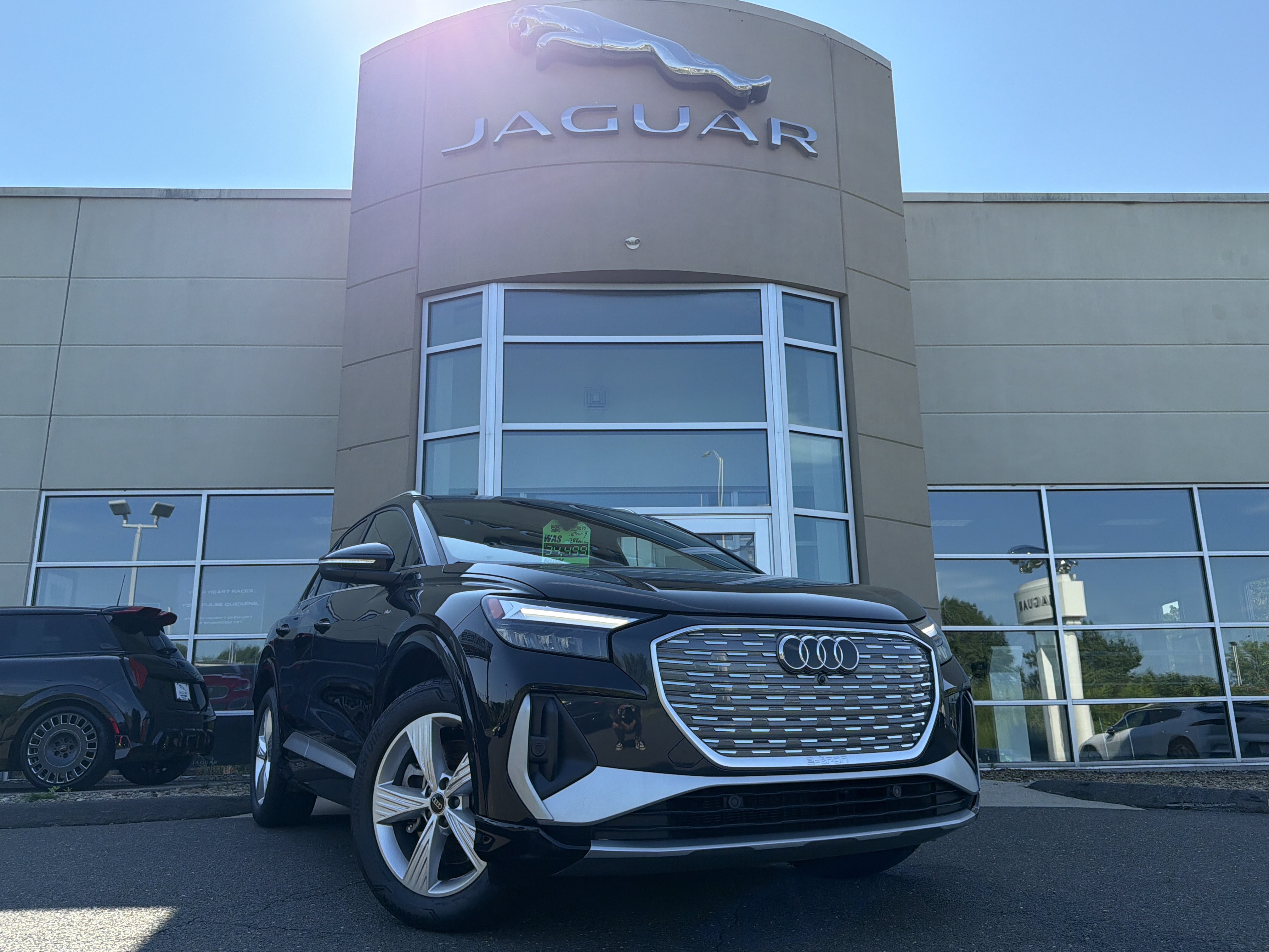 Used 2023 Audi Q4 e-tron Premium Plus w/ Premium Plus AWD/4WD image 1