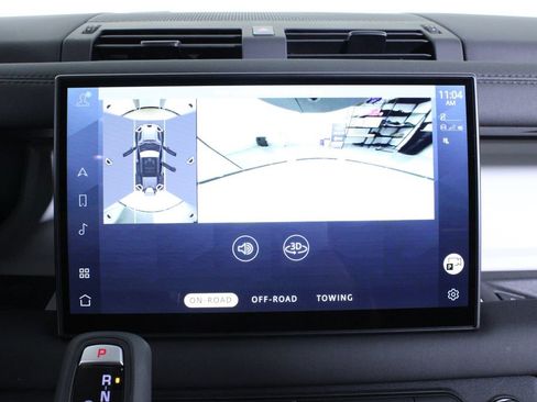 Used 2025 Land Rover Defender 110 S image 26