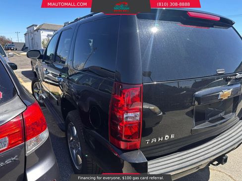 Used 2011 Chevrolet Tahoe LTZ AWD/4WD image 2