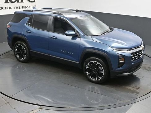 New 2026 Chevrolet Equinox LT w/ LPO, Floor Liner Package FWD image 16