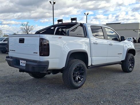 Used 2022 Chevrolet Colorado ZR2 w/ ZR2 Dusk Special Edition image 12
