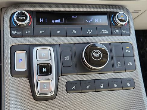 New 2024 Hyundai Palisade SEL w/ Premium Package image 18