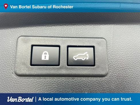 Used 2023 Subaru Outback Premium image 25