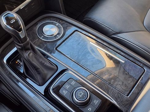 Used 2022 INFINITI QX80 Luxe w/ Cargo Package image 24