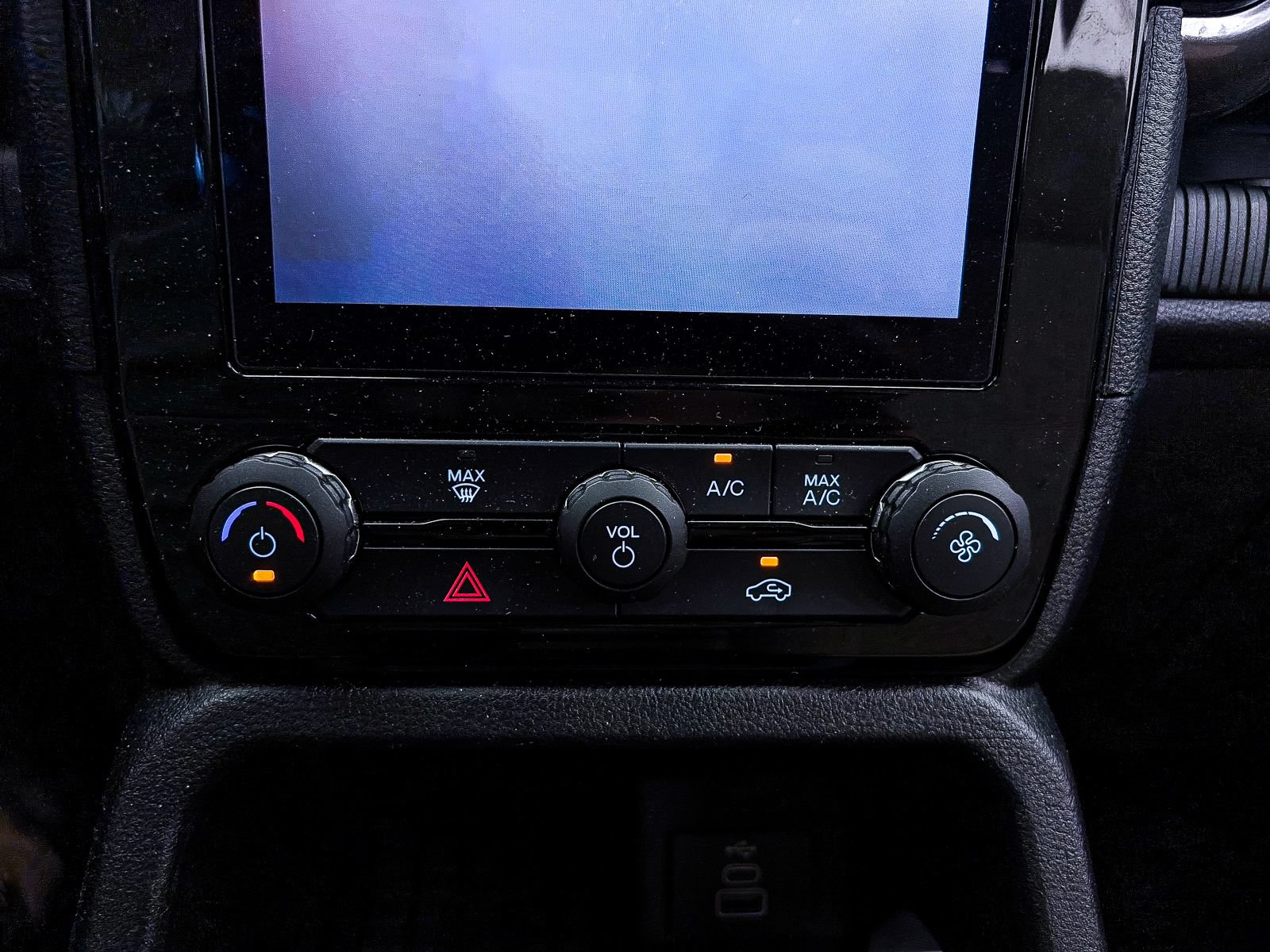 Used 2024 Ford Ranger XLT w/ Trailer Tow Package AWD/4WD image 19