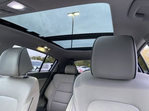 Used 2018 Kia Sportage SX image 7