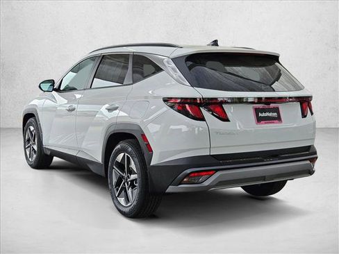 New 2026 Hyundai Tucson SEL FWD image 10