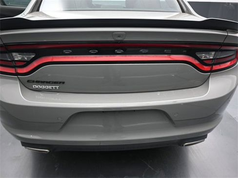 Used 2023 Dodge Charger SXT w/ Blacktop Package image 12