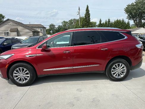 Used 2024 Buick Enclave Premium FWD image 8